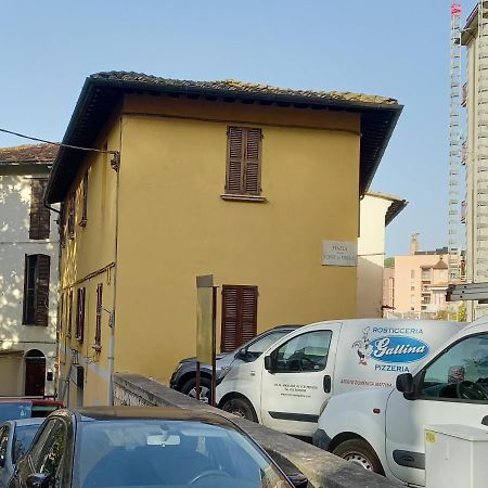 شقة La Casina Di Veggio بيرودجا المظهر الخارجي الصورة